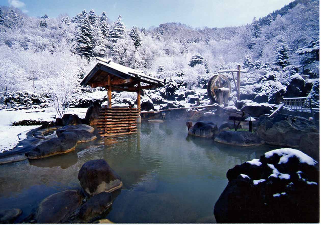迎着飞雪泡温泉 日本冬季小众游-金泽旅游攻略-游记-去哪儿攻略