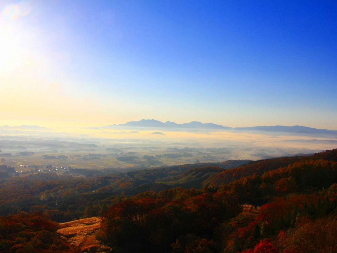 源泉かけ流しの紅葉露天風呂 岩手県岩手郡雫石町高倉温泉 雫石プリンスホテル