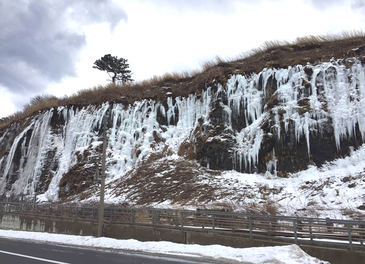 青森県・鯵ヶ沢温泉 ホテルグランメール山海荘 地吹雪体験